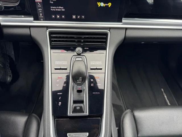 2018 Porsche Panamera 4