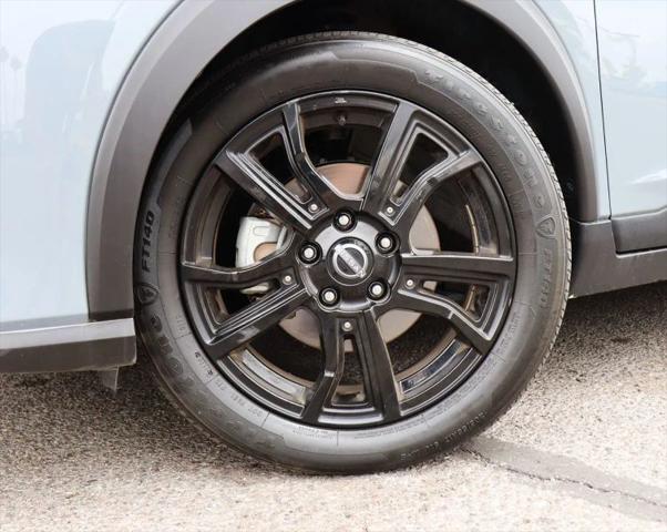 2023 Nissan Kicks SR Xtronic CVT