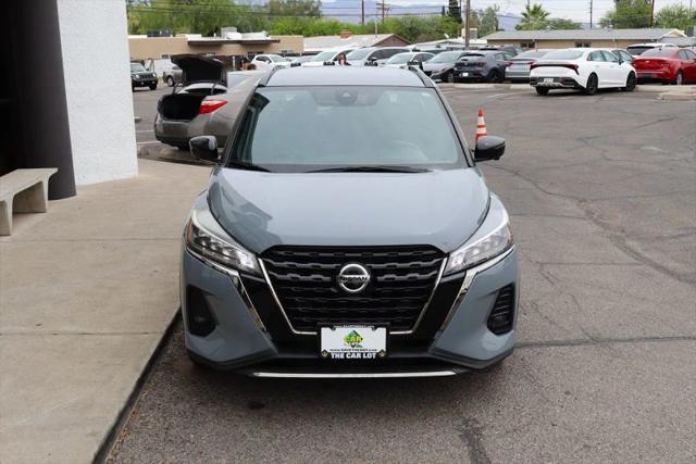 2023 Nissan Kicks SR Xtronic CVT