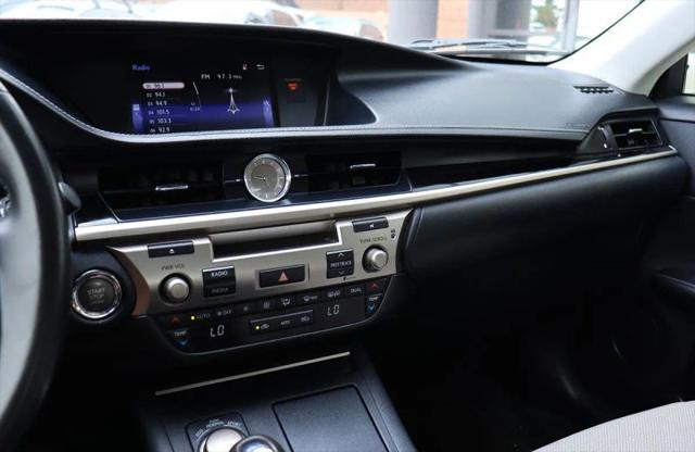 2015 Lexus ES 350 Crafted Line