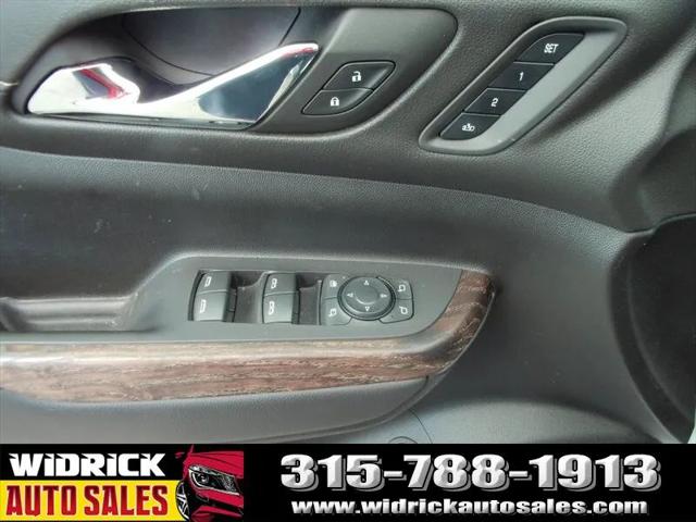 2023 GMC Acadia AWD Denali