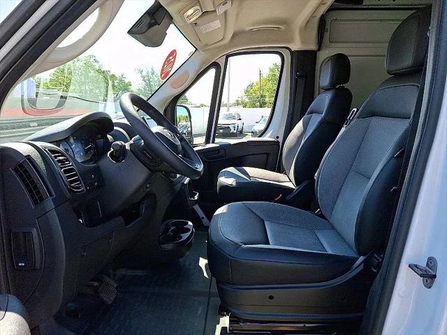 2025 Ram ProMaster 2500 Cargo Van Tradesman High Roof 159" WB w/Pass Seat
