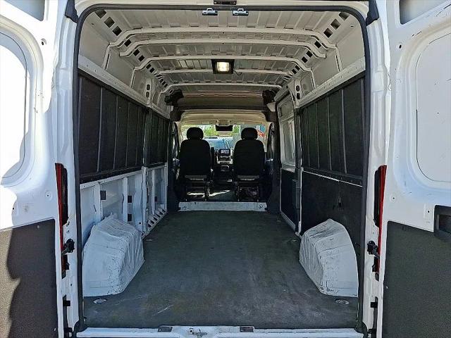 2025 Ram ProMaster 2500 Cargo Van Tradesman High Roof 159" WB w/Pass Seat