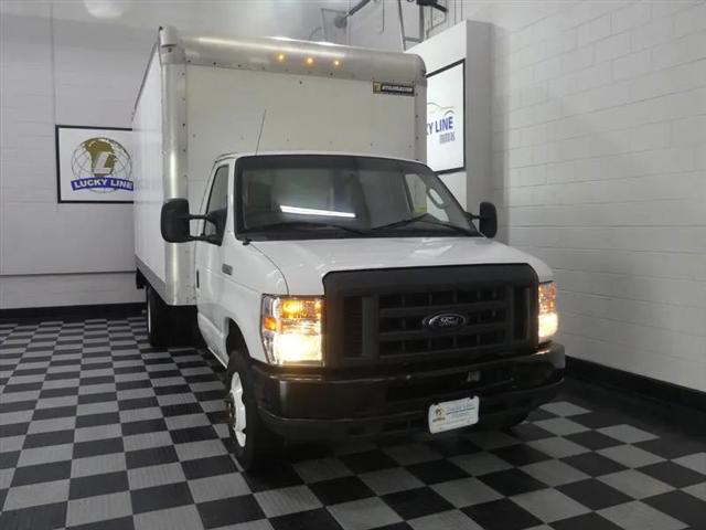 2019 Ford E-350 Cutaway Base