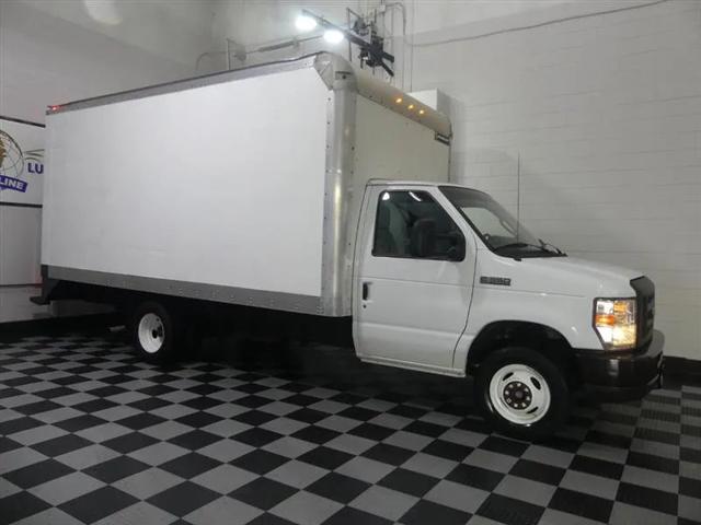 2019 Ford E-350 Cutaway Base