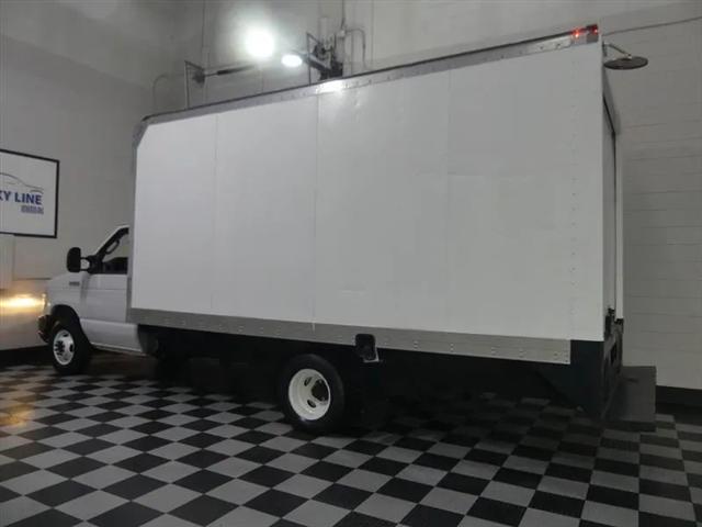 2019 Ford E-350 Cutaway Base