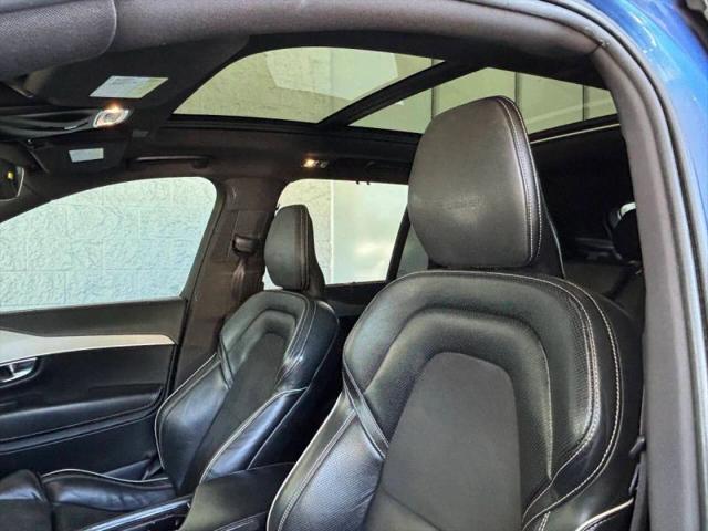 2019 Volvo XC90 T6 R-Design