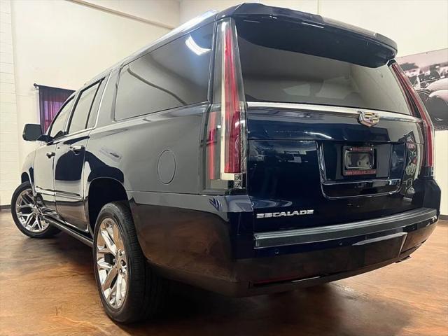2018 Cadillac Escalade ESV Premium Luxury