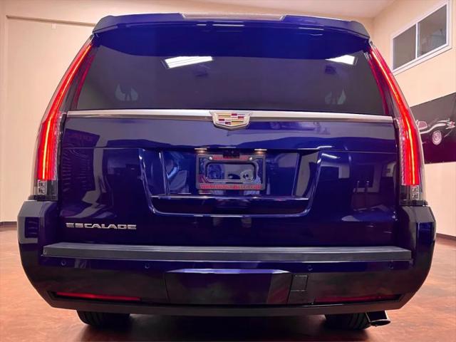 2018 Cadillac Escalade ESV Premium Luxury