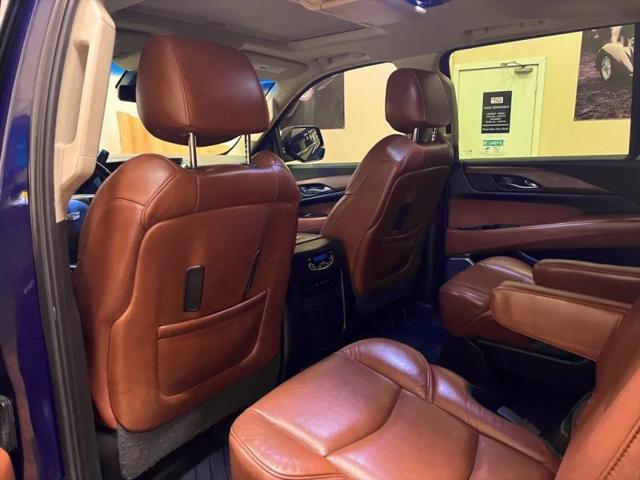 2018 Cadillac Escalade ESV Premium Luxury