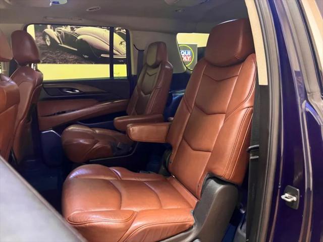 2018 Cadillac Escalade ESV Premium Luxury