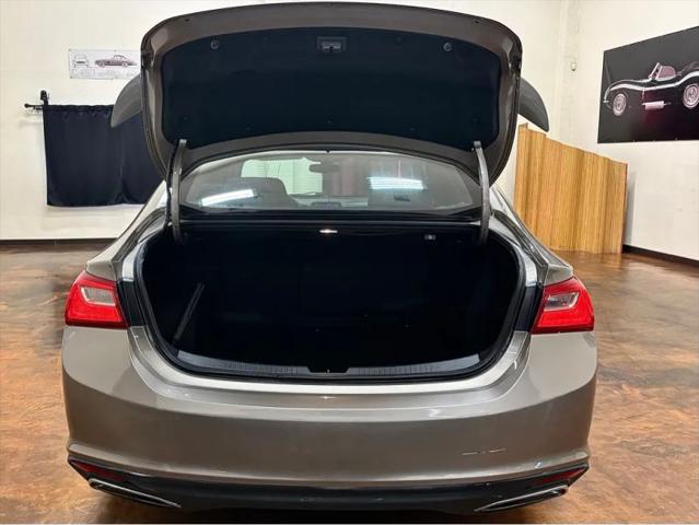 2022 Chevrolet Malibu FWD RS