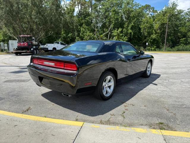 2012 Dodge Challenger SXT