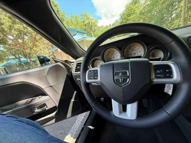 2012 Dodge Challenger SXT