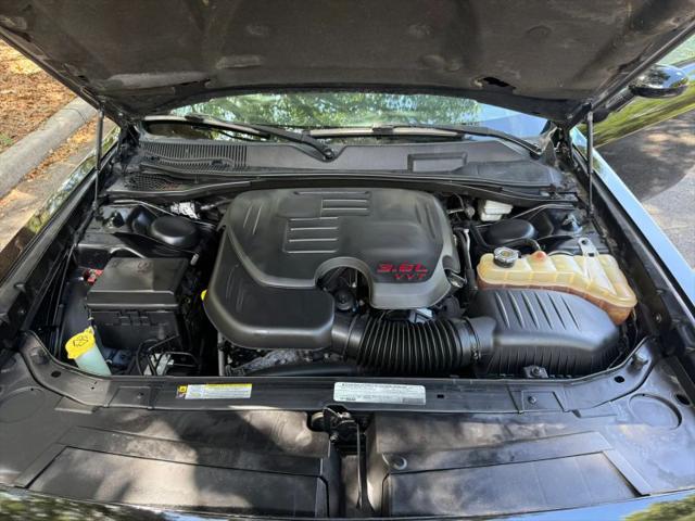 2012 Dodge Challenger SXT