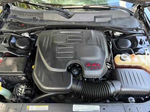 2012 Dodge Challenger SXT