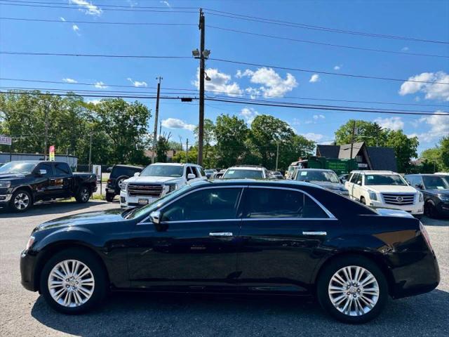 2014 Chrysler 300 300
