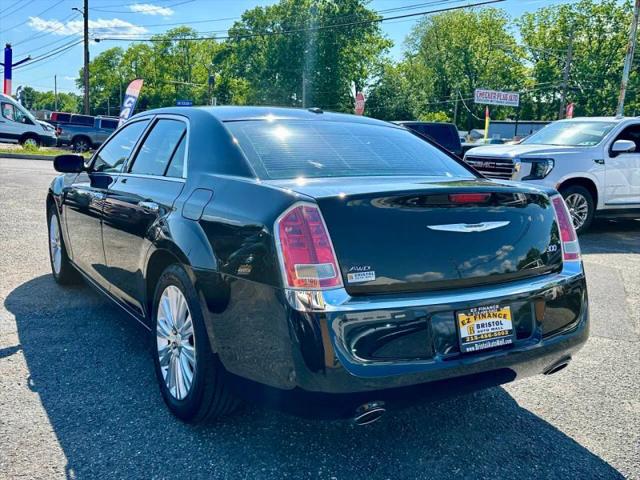 2014 Chrysler 300 300