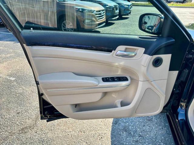 2014 Chrysler 300 300