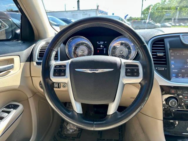 2014 Chrysler 300 300