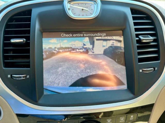 2014 Chrysler 300 300