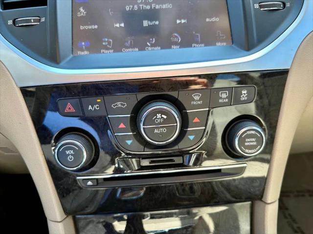 2014 Chrysler 300 300