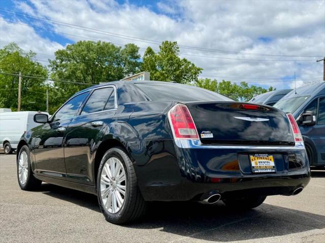 2014 Chrysler 300 300