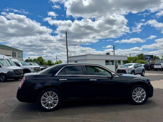 2014 Chrysler 300 300