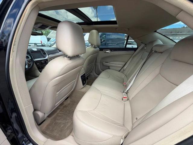 2014 Chrysler 300 300