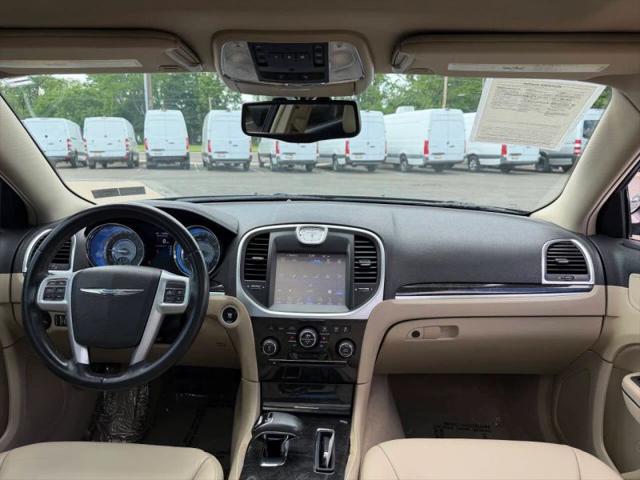 2014 Chrysler 300 300