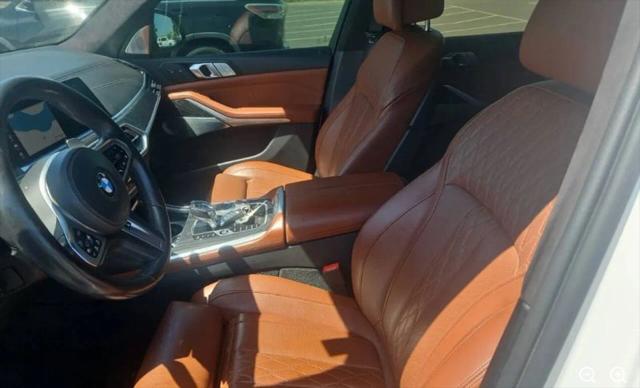 2022 BMW X7 M50i