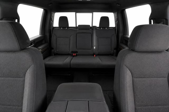 2023 GMC Sierra 1500 4WD Crew Cab Short Box Elevation with 3VL