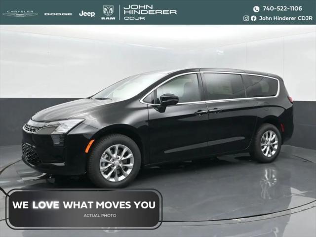 2027 Chrysler Pacifica Select for sale in Heath, OH