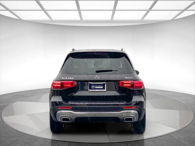 2025 Mercedes-Benz GLB 4MATIC