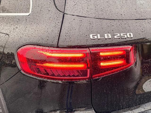 2025 Mercedes-Benz GLB 4MATIC