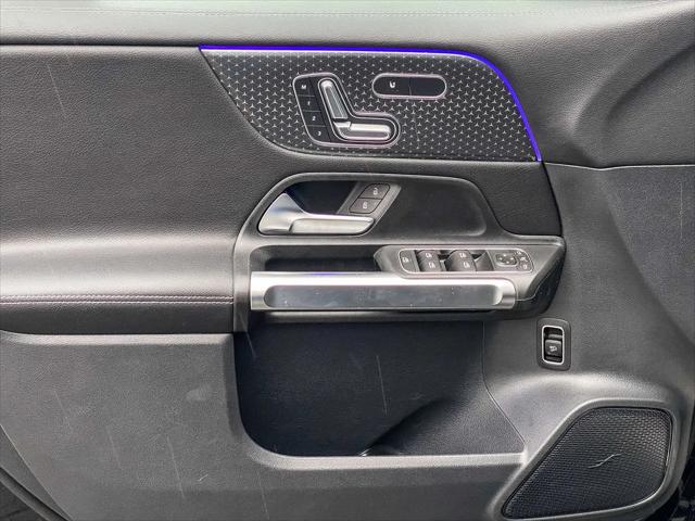2025 Mercedes-Benz GLB 4MATIC