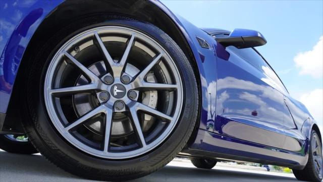 2022 Tesla Model 3 Long Range Dual Motor All-Wheel Drive