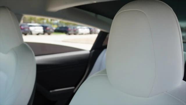 2022 Tesla Model 3 Long Range Dual Motor All-Wheel Drive