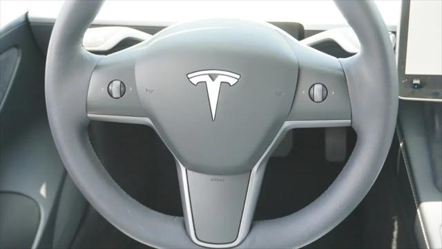 2022 Tesla Model 3 Long Range Dual Motor All-Wheel Drive