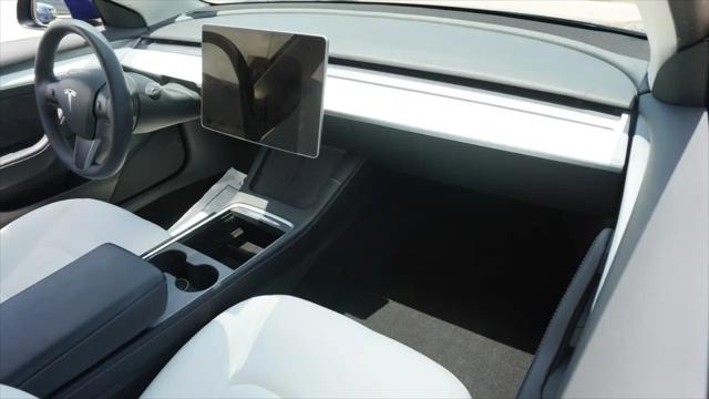 2022 Tesla Model 3 Long Range Dual Motor All-Wheel Drive