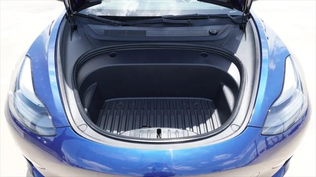 2022 Tesla Model 3 Long Range Dual Motor All-Wheel Drive