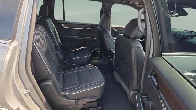 2024 GMC Acadia FWD Denali