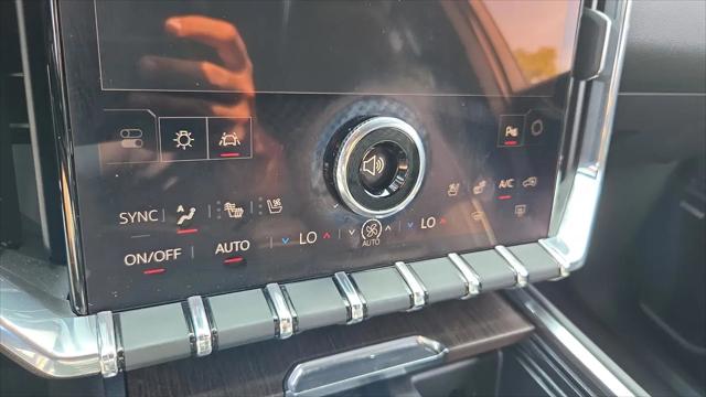 2024 GMC Acadia FWD Denali