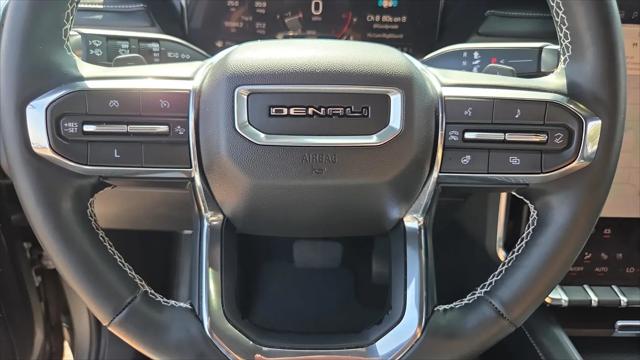 2024 GMC Acadia FWD Denali
