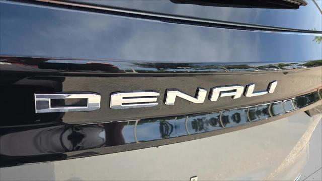 2024 GMC Acadia FWD Denali