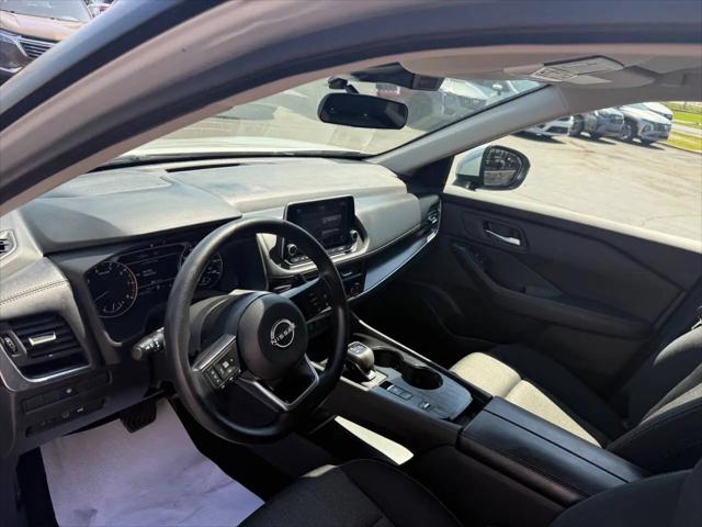 2024 Nissan Rogue SV FWD