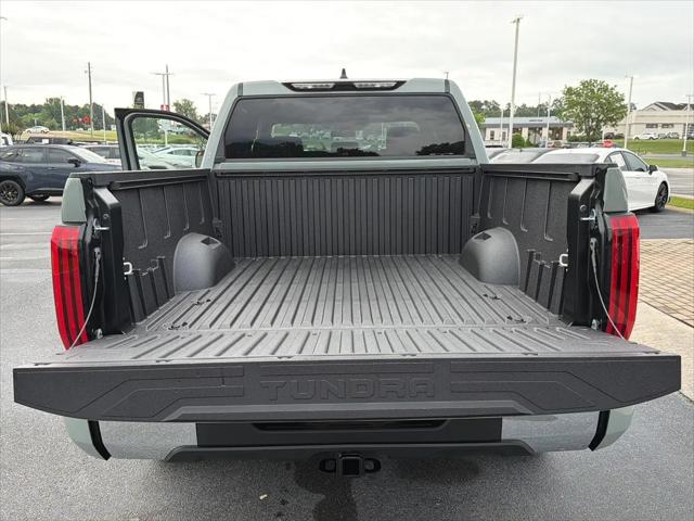 2026 Toyota Tundra SR5 CrewMax 5.5' Bed