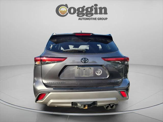 2021 Toyota Highlander Platinum