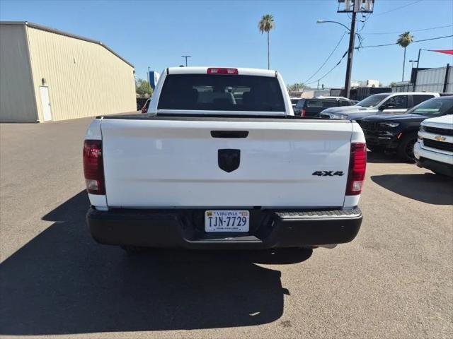 2024 Ram 1500 Classic Warlock Crew Cab 4x4 5'7" Box