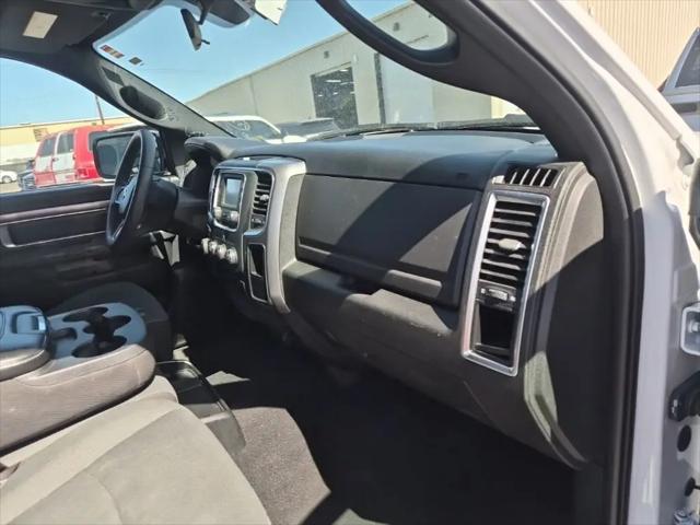 2024 Ram 1500 Classic Warlock Crew Cab 4x4 5'7" Box
